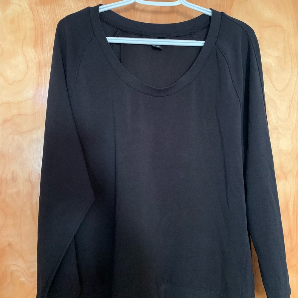 Athleta Seasoft scoopneck sweatshirt size XL